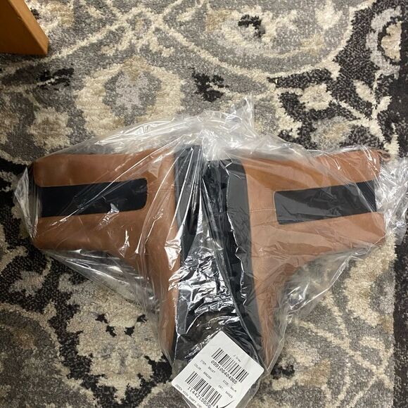 J. Crew Gwen lug-sole high-shaft Chelsea boots in leather Item BA187* - Picture 2 of 5